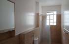 3 Bed Apartment with En Suite in Parklands - 16
