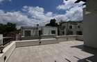 5 Bed Townhouse with En Suite at Maji Mazuri - 15
