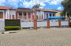 4 Bed Townhouse with En Suite at Lavington Road 44 - 1
