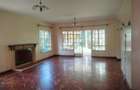 5 Bed Townhouse with En Suite at Lavington - 10