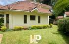 4 Bed Townhouse with En Suite in Spring Valley - 1