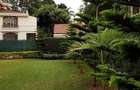 5 Bed House with Garden in Lavington - 3