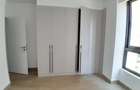3 Bed Apartment with En Suite at Riverside - 9