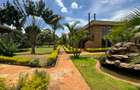 5 Bed House with En Suite in Nyari - 19