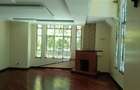 5 Bed Townhouse with En Suite in Lavington - 19