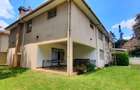 5 Bed Townhouse with En Suite in Lavington - 1