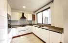 2 Bed Apartment with En Suite in Westlands Area - 3