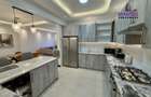Furnished 2 Bed Apartment with En Suite at Brookside Drive - 5