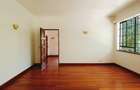 4 Bed House with En Suite in Muthaiga - 5