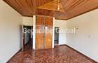 4 Bed House with En Suite in Runda - 3