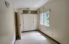 3 Bed Apartment with En Suite in Parklands - 9