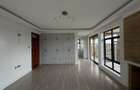 4 Bed Townhouse with En Suite at Namanga Road - 5