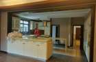 5 Bed Townhouse with En Suite at Lavington - 6