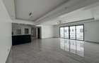 4 Bed Apartment with En Suite at Valley Arcade - 5