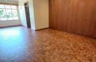 5 Bed House with En Suite at Red Hill Road - 14