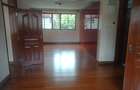 5 Bed Townhouse with En Suite in Lavington - 13