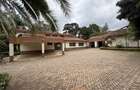 6 Bed House with En Suite in Nyari - 10