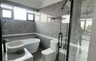 4 Bed Apartment with En Suite in Lavington - 9