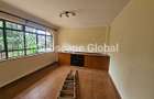 4 Bed House with En Suite in Runda - 14