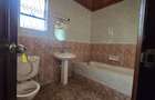 4 Bed House with En Suite in Runda - 10