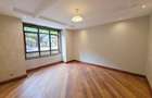 4 Bed House with En Suite in Runda - 6