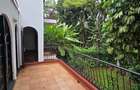 4 Bed Townhouse with En Suite at Lavington Green - 6