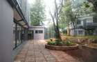 4 Bed House with En Suite at Hill View - 14