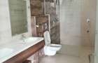 4 Bed Apartment with En Suite in Parklands - 12