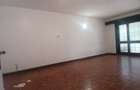 5 Bed Townhouse with Garden in Westlands Area - 7