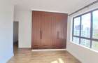 3 Bed Apartment with En Suite at Lavington - 6