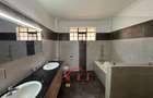 4 Bed Townhouse with En Suite in Kitisuru - 15
