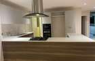 Serviced 2 Bed Apartment with En Suite at 4Th Avenue - 13