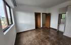 4 Bed Apartment with En Suite in Rhapta Road - 4
