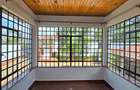5 Bed House with En Suite in Runda - 11