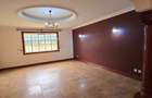5 Bed Townhouse with En Suite at Lavington Green - 13