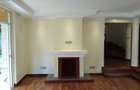 5 Bed House with En Suite in Lavington - 5