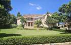 6 Bed House with En Suite in Runda - 20