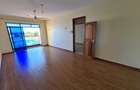 3 Bed Apartment with En Suite at Beach Road - 6