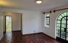 5 Bed Townhouse with En Suite in Kitisuru - 19