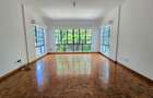 5 Bed House with En Suite in Gigiri - 17