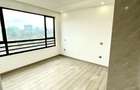 3 Bed Apartment with En Suite in Riverside - 16