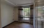 5 Bed Townhouse with En Suite at Lavington Green - 3