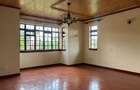 5 Bed House with En Suite in Runda - 3