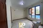 1 Bed Apartment with En Suite in Brookside - 6