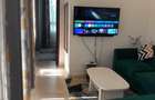 Serviced 1 Bed Apartment with En Suite at Sunset Paradise - 6