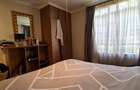 Furnished 1 Bed Apartment with En Suite at Riverside Drive - 11