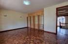 5 Bed Townhouse with En Suite in Kileleshwa - 7
