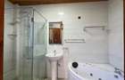 5 Bed Townhouse with En Suite in Lavington - 9