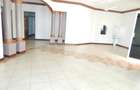 3 Bed Apartment with En Suite at Links - 2