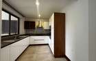2 Bed Apartment with En Suite in Rhapta Road - 16